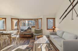 Lulu 6P Liftside Condo Walk to Town & Gondola 2 Bed + Loft, 2 Bath, Sleeps 6 - Image 5