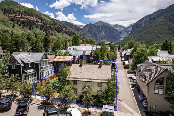 Holly House - 5 Bedrooms, 5.5 Bathrooms - Sleeps 12 - Telluride Dream Home - Image 1