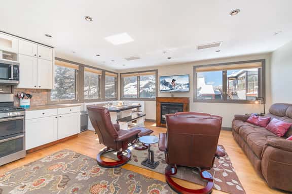 3 Bd, 2.5 Ba Telluride Condo on the River Trail, King Suite Steam Shower - Image 1