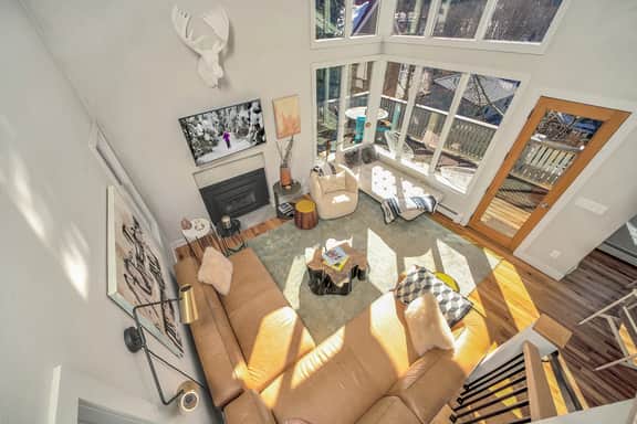 Cozy Elegance - A Home on the Sunnyside! 3Bd + Bunkroom, 2.5 Ba - Sleeps 9 - Image 5