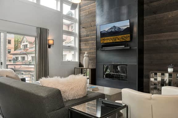 3 Bd, 3 Ba Mountain Village, Telluride Condo, Ski in ski out on Sunset Plaza - Image 2