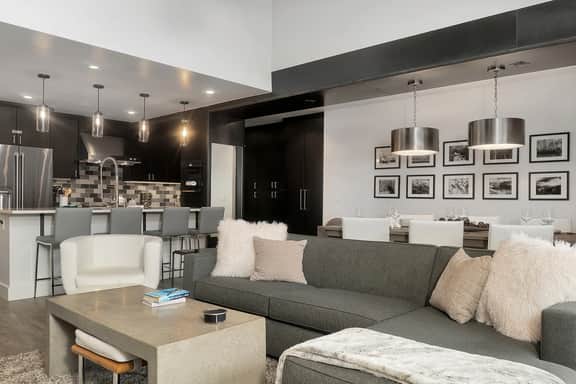 Blue Mesa 2 | TRUE Ski In/Out + Rooftop Hot Tub Access 3Bd, 3Ba Sleeps 8-10 - Image 5