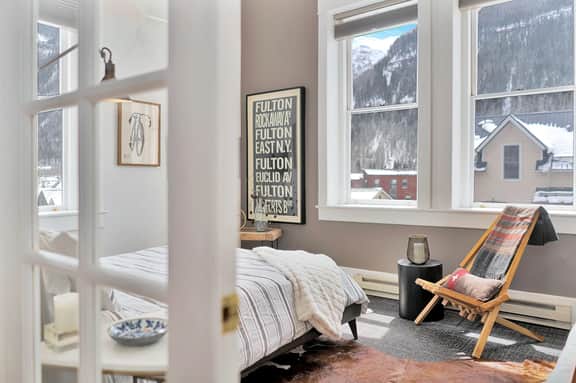 1 Bed, 1 Bath Downtown Telluride Condo, Mountain Views - Miners Union 7 - Image 2