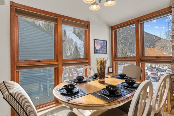 Perfect Base | Lift 7 + Ski & HotTubs Access 3 Bd, 3 Ba, Sleeps 8 - Image 1