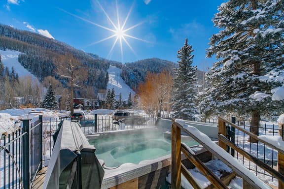 Telluride Lodge Unit 301 Lift-Side Condo 3 Bedrooms, 2.5 Bathrooms - Sleeps 6 - Image 1