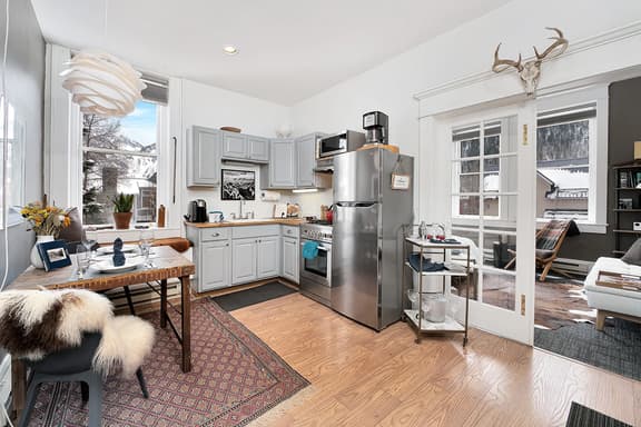 Miners Union 7 – Downtown Telluride Condo 1 Br, 1 Ba - Sleeps 2 - Image 1